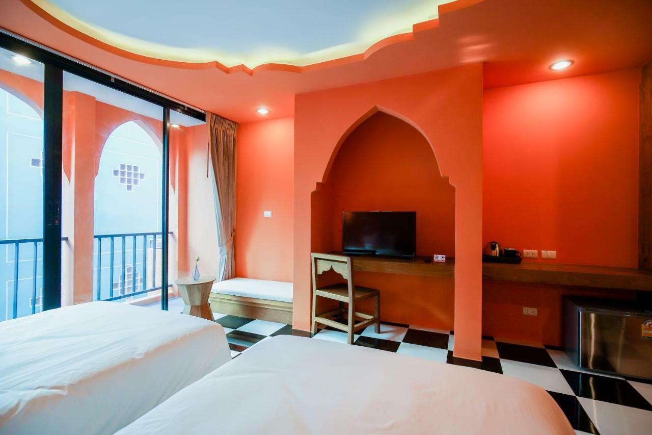 คาลีจ มาส โฮเทล Hotel Patong ภายนอก รูปภาพ